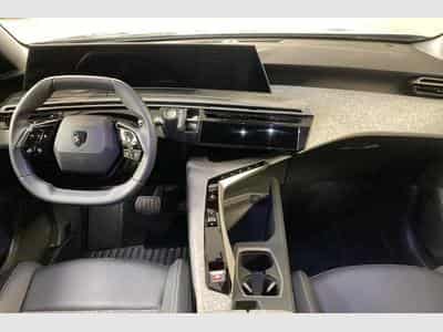 Peugeot 5008 Hybrid 136 e-DCS6 Allure (2025) - Photo 13
