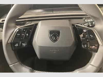 Peugeot 5008 Hybrid 136 e-DCS6 Allure (2025) - Photo 15