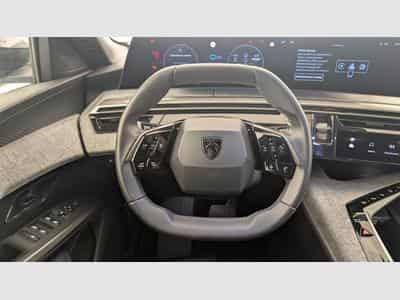 Peugeot 5008 Hybrid 136 e-DCS6 Allure (2025) - Photo 14