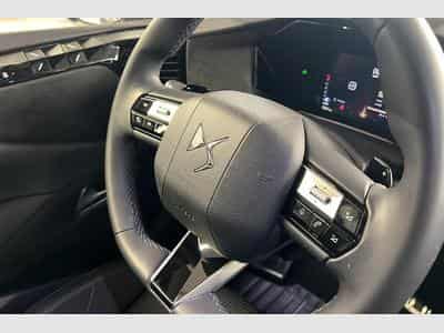 DS Automobiles DS4 BlueHDi 130 EAT8 Etoile - Alcantara (2024) - Photo 15
