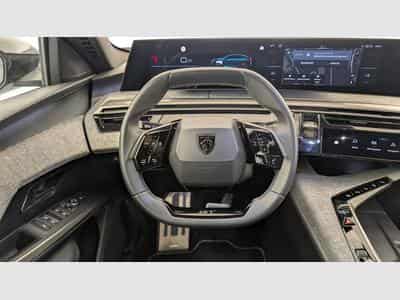 Peugeot 3008 Hybrid 145 e-DCS6 GT (2025) - Foto 14