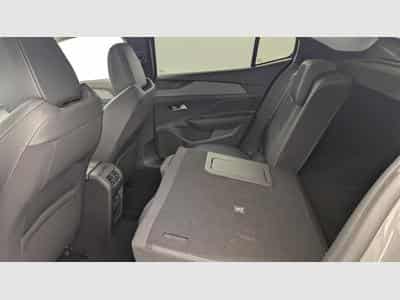 Peugeot 408 Hybrid 136 e-DCS6 Allure (2025) - Foto 12