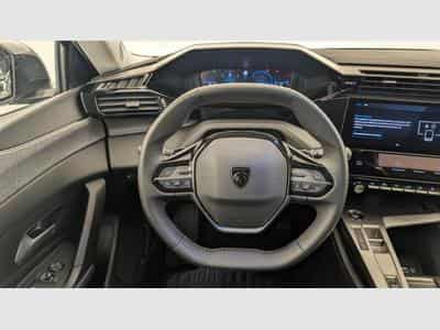 Peugeot 408 Hybrid 136 e-DCS6 Allure (2025) - Foto 14