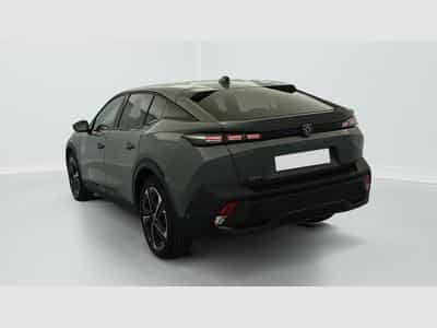Peugeot 408 Hybrid 136 e-DCS6 Allure (2025) - Foto 5