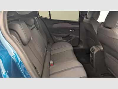 Peugeot 408 Hybrid 136 e-DCS6 Allure (2025) - Foto 10