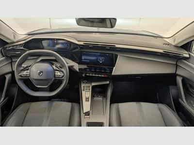 Peugeot 408 Hybrid 136 e-DCS6 Allure (2025) - Foto 13