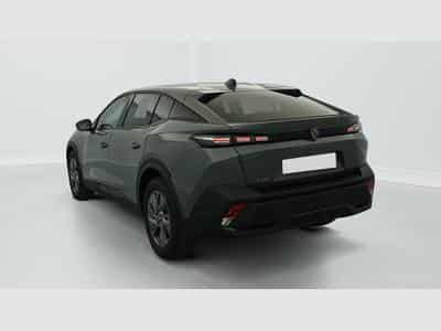 Peugeot 408 Hybrid 136 e-DCS6 Allure (2025) - Foto 5