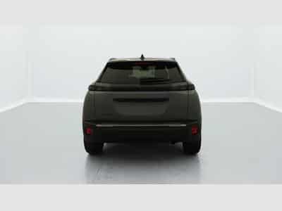 Peugeot 2008 PureTech 100 S&S BVM6 Allure (2024) - Foto 10