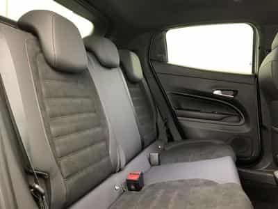 Alfa-Romeo Junior 1.2 Ibrida 145 ch eDCT6 Intensa (2026) - Foto 10