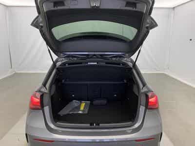 Mercedes CLASSE A 200 d 8G-DCT AMG Line (2025) - Photo 11