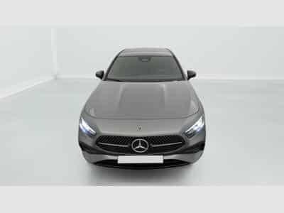 Mercedes CLASSE A 200 d 8G-DCT AMG Line (2025) - Photo 2