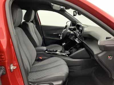Peugeot 2008 100 S&S BVM6 Allure (2025) - Photo 9