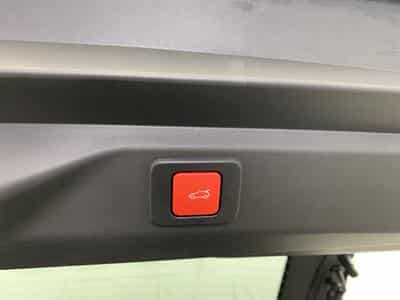 Peugeot 3008 Hybrid 145 e-DCS6 GT (2025) - Photo 15