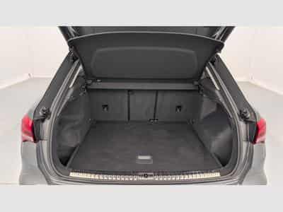 Audi Q3 35 TDI 150 ch S tronic 7 Design (2023) - Photo 11