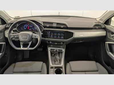 Audi Q3 35 TDI 150 ch S tronic 7 Design (2023) - Photo 13