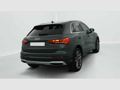 Audi Q3 35 TDI 150 ch S tronic 7 Design (2023) - Photo 7