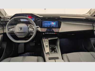 Peugeot 308 Hybrid 145 e-DCS6 Allure (2025) - Photo 13