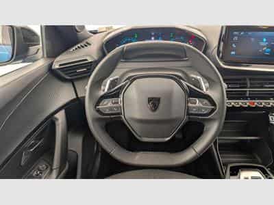 Peugeot 2008 Hybrid 145 e-DCS6 Style (2025) - Photo 14