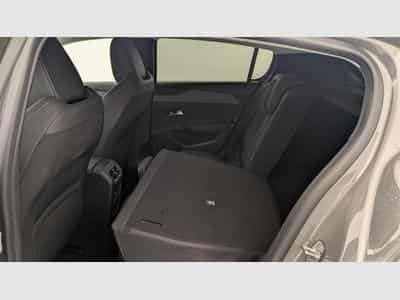 Peugeot 308 Hybrid 145 e-DCS6 Allure (2025) - Photo 12