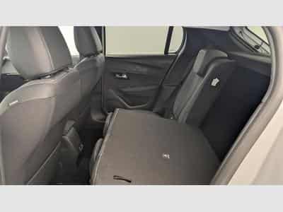 Peugeot 208 Hybrid 110 ch e-DCS6 Allure (2026) - Photo 12