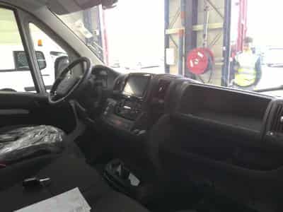 Peugeot Boxer L3H2 75 kWh (2025) - Foto 8