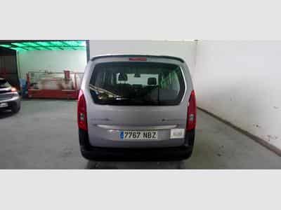 Citroen e-Berlingo Plus 52 kWh (2025) - Foto 5