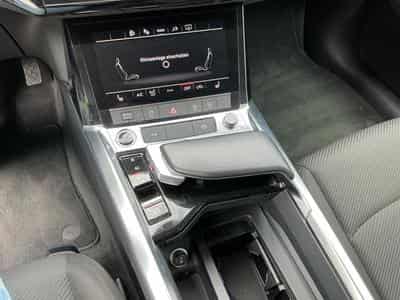 Audi e-tron S line (2022) - Photo 12