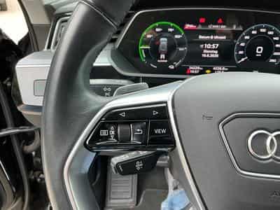 Audi e-tron S line (2022) - Photo 14