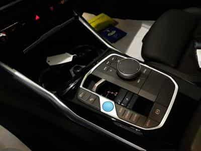 Bmw i4 eDrive40 (2023) - Photo 7