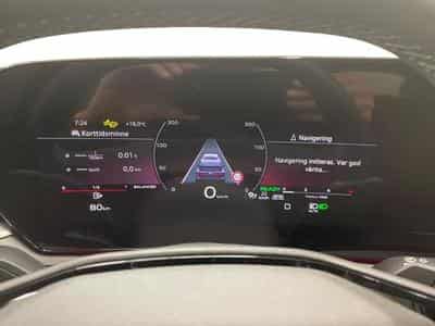 Audi A6 S-Line (2025) - Photo 14