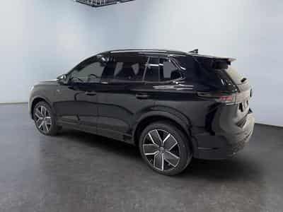VW Tiguan (2025) - Photo 5