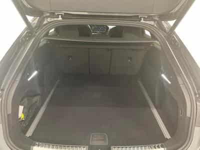 Audi A6 S-Line (2025) - Photo 9