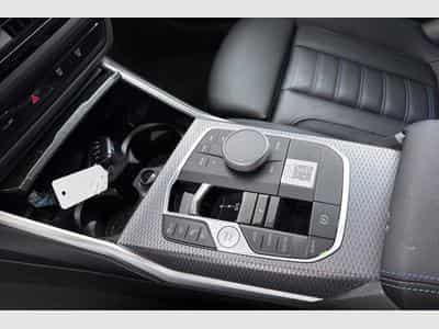 Bmw 330 M Sport (2025) - Photo 13