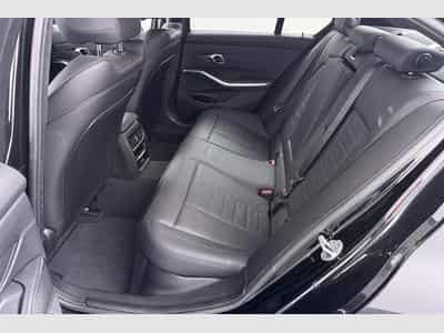 Bmw 330 M Sport (2025) - Photo 15