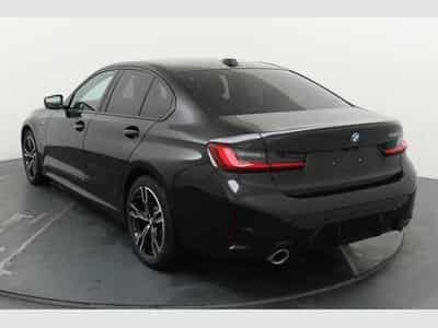 Bmw 330 M Sport (2025) - Photo 3