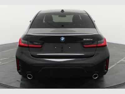 Bmw 330 M Sport (2025) - Photo 4