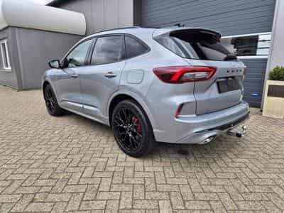 Ford Kuga ST-Line (2025) - Photo 3