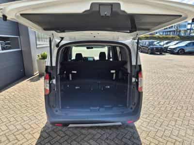 Ford Tourneo (2026) - Photo 9