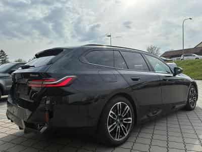 Bmw 530 5er - 530 e M Sport (EURO 6e) (2024) - Photo 5