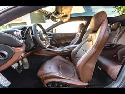 Ferrari GTC4 Lusso V12 (689 CH) - GRIGIO SILVERSTONE – FERRARI POWER WARRANTY 0 (2016) - Foto 12