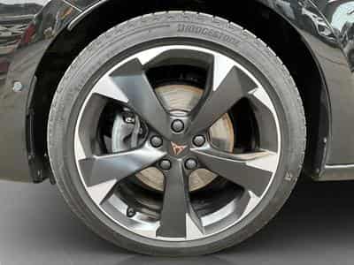 Cupra Leon Sportstourer+TDI+DSG+Sennheiser+Pure-Perf.+Dynamic-Design (2025) - Photo 8