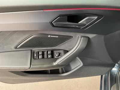 Cupra Leon DSG+Pure-Performance+Sound-Immersive+Dynamic (2025) - Photo 10