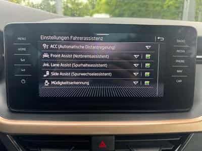 Skoda Kamiq SKODA KAMIQ STYLE LEDER NAVI LED PANORAMA DACH LANE ASSISTEN (2020) - Photo 12