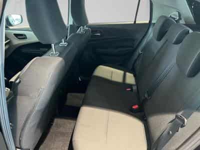 Suzuki Swift 1.2 Grand Luxe + (ISG) (2025) - Foto 9
