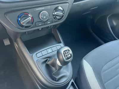 Hyundai i10 1.0 Twist Twist TechnoPack (2023) - Foto 12