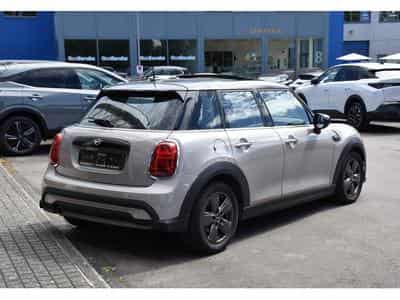 Mini Cooper 1.5A PANO CUIR GPS HUD CAM PARK KEYLESS 1° MAIN (2023) - Photo 4