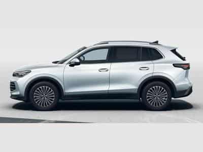 VW Tiguan Eleg. 4M Nav (2026) - Foto 2