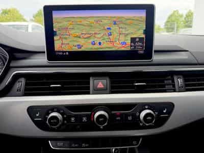 Audi A4 A4 Avant 2.0 TDI S Line Sportpaket *NAVI*AHK* (2018) - Foto 14