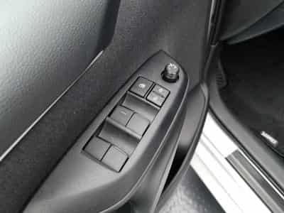 Toyota Yaris -21% 116h confort 5p MY25 (2025) - Photo 13