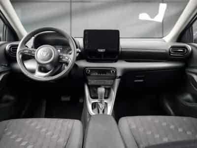 Toyota Yaris -21% 116h confort 5p MY25 (2025) - Photo 6